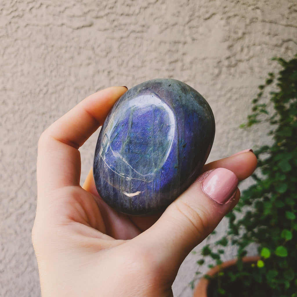 Gorgeous Purple and Blue Flash Labradorite Palmstone Healing Stones Copper Bug Jewelry