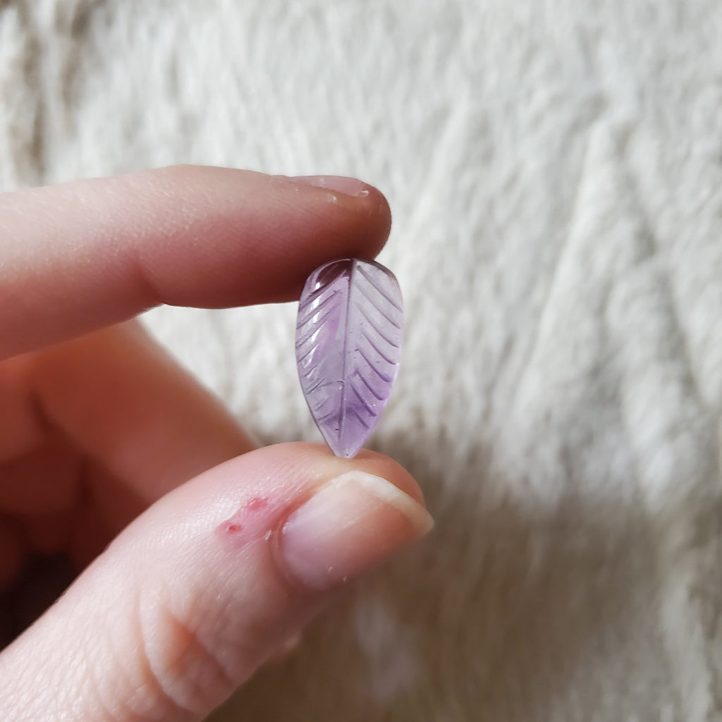 Little Carved Amethyst Leaf Cabochon Jewelry Supplies Copper Bug Jewelry